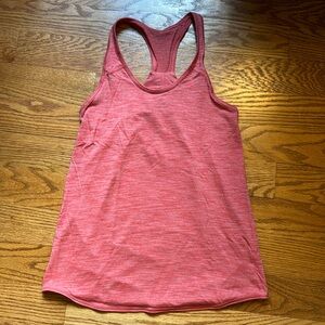 EUC - Lululemon tank. Size small.